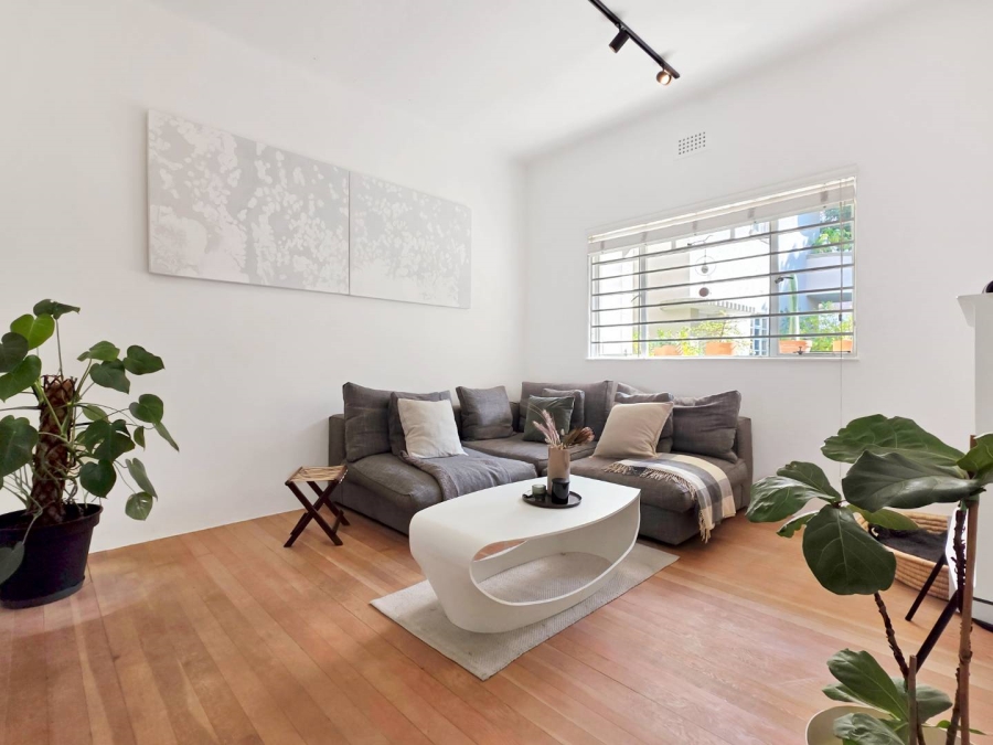 2 Bedroom Property for Sale in Tamboerskloof Western Cape